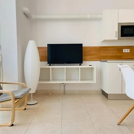 San Nicolas Apartment *